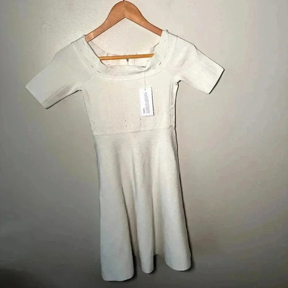 NWT Guess White XS Short Sleeve Dress  Peplum XS - Picture 2 of 5